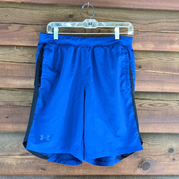 Under Armour 7" Launch Stretch Woven Run Shorts, like new! - Picture 4 of 10